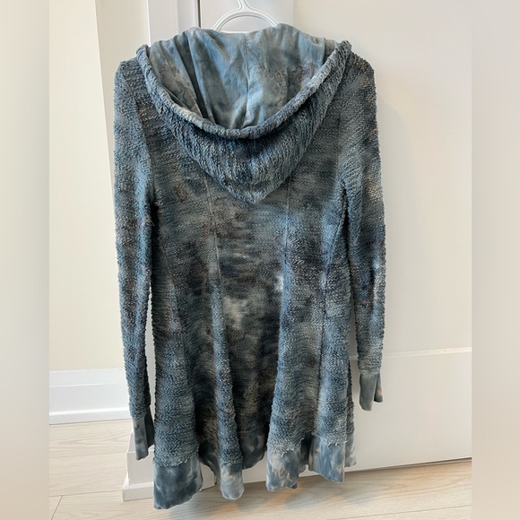 Saks Fifth Avenue Zipped hoodie size XS - Picture 5 of 7